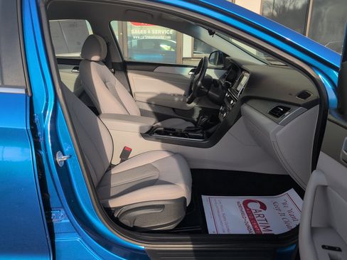 Used 2018 Hyundai Sonata SEL image 11