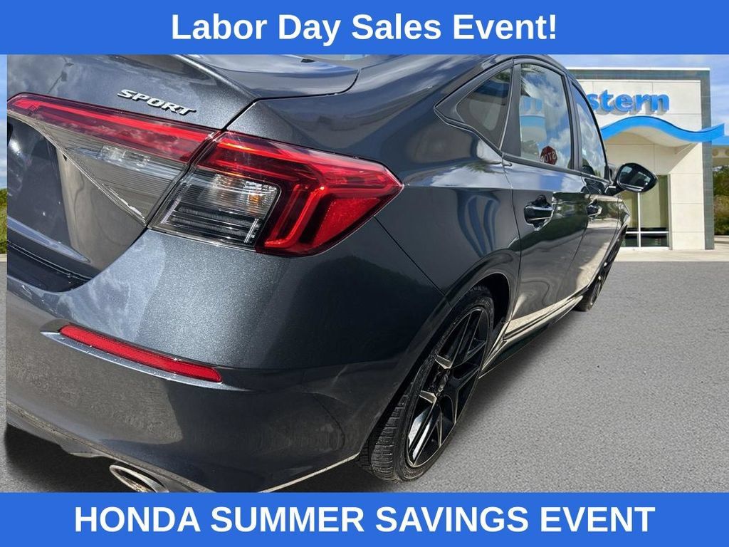 Used 2024 Honda Civic Sport image 9
