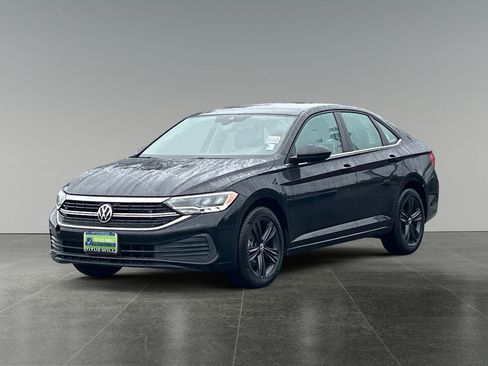 Used 2022 Volkswagen Jetta SE FWD image 3