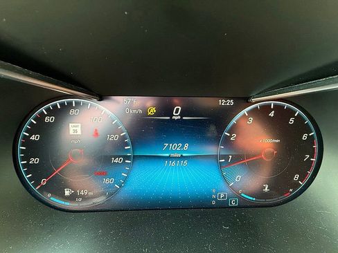 Used 2020 Mercedes-Benz GLC 300 4MATIC image 22