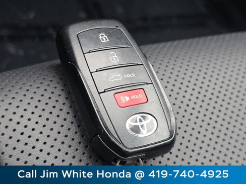 Used 2024 Toyota Crown AWD/4WD image 37