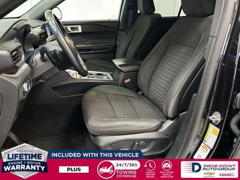 Used 2020 Ford Explorer XLT image 17