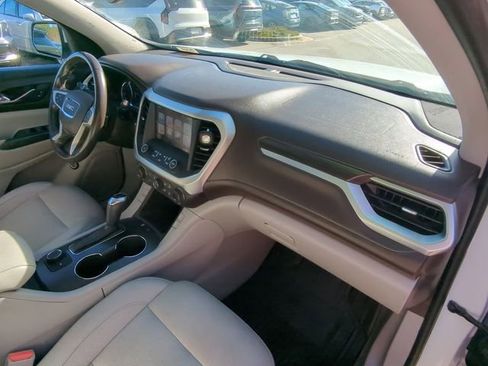 Used 2018 GMC Acadia SLT image 42