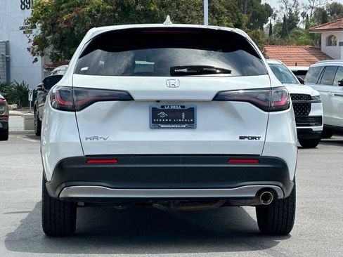 Used 2024 Honda HR-V Sport image 4