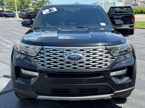 Used 2023 Ford Explorer Platinum w/ Technology Package AWD/4WD image 24