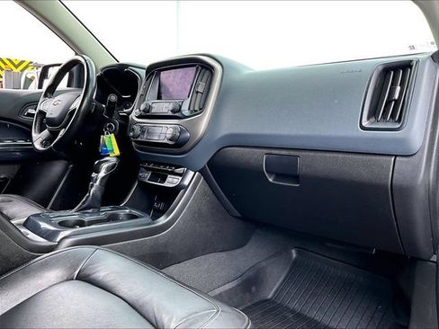 Used 2022 Chevrolet Colorado Z71 AWD/4WD image 14