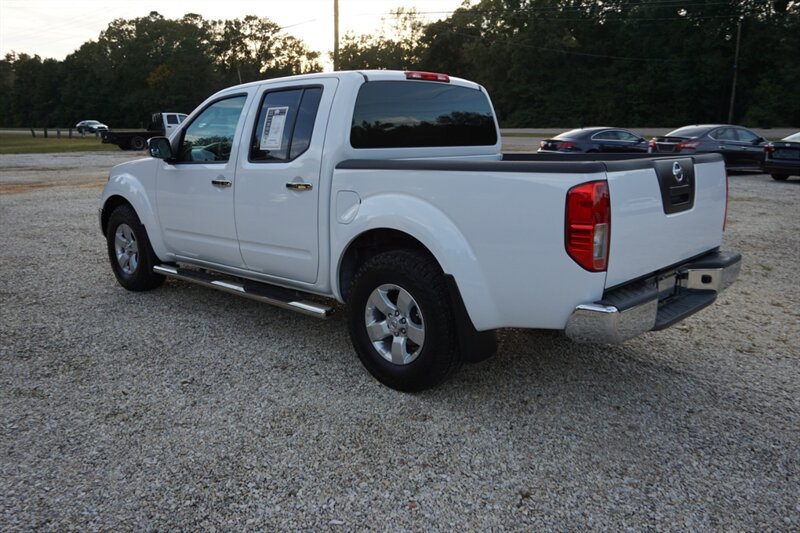 Used 2009 Nissan Frontier SE w/ SE Value Truck Pkg RWD image 15