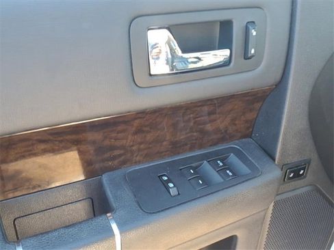 Used 2017 Ford Flex Limited w/ Equipment Group 303A image 10