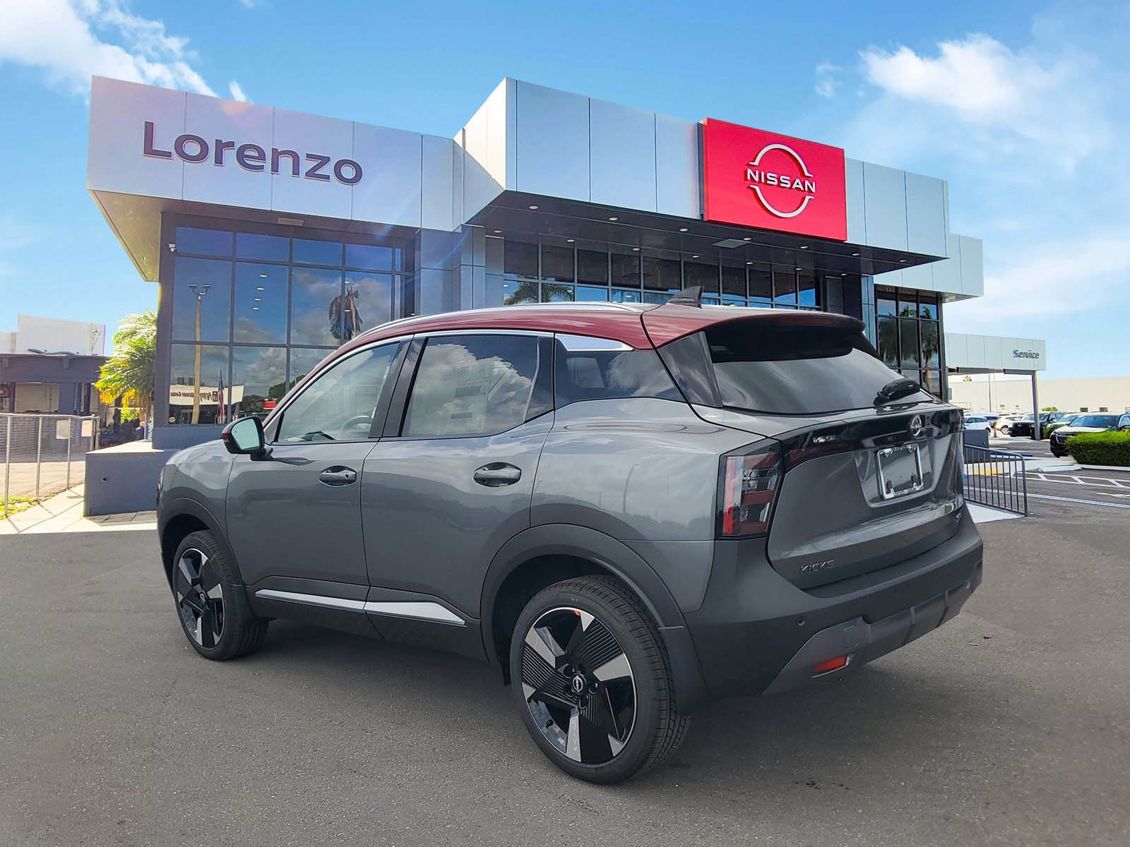 New 2026 Nissan Kicks SR FWD image 6