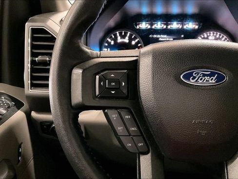 Used 2020 Ford F150 XLT w/ Equipment Group 302A Luxury AWD/4WD image 19