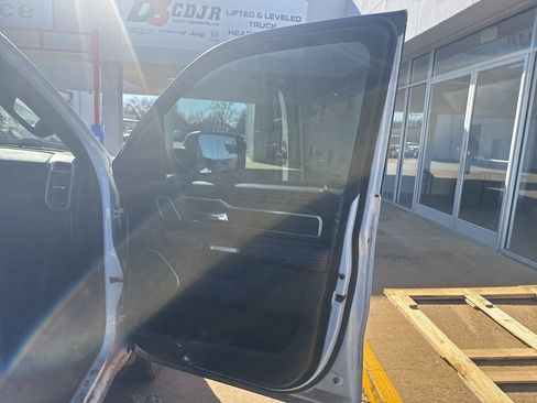 Used 2023 RAM 1500 Laramie image 15