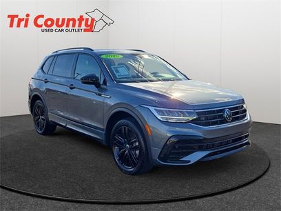 Used 2022 Volkswagen Tiguan SE R-Line