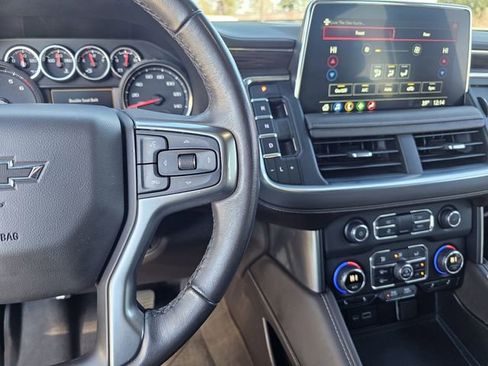 Used 2021 Chevrolet Tahoe Z71 image 27