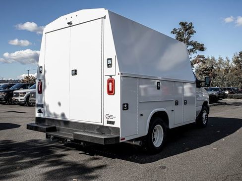 New 2024 Ford E-350 and Econoline 350 Super Duty w/ Power Windows & Locks Group image 3