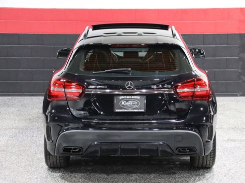 Used 2018 Mercedes-Benz GLA 45 AMG 4MATIC w/ Multimedia Package image 28