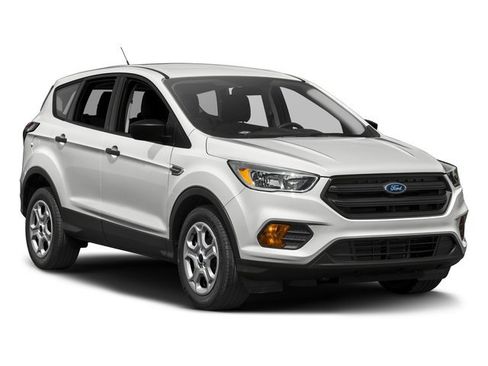 Used 2017 Ford Escape SE FWD image 6