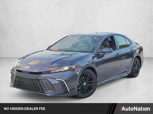 Used 2026 Toyota Camry SE w/ Convenience Package FWD image 1