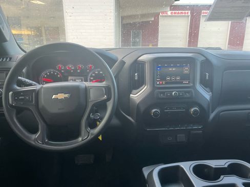 Used 2020 Chevrolet Silverado 2500 W/T w/ WT Convenience Package image 5