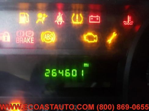 Used 2011 Ford E-350 and Econoline 350 Super Duty w/ Shuttle Bus Prep Pkg image 8