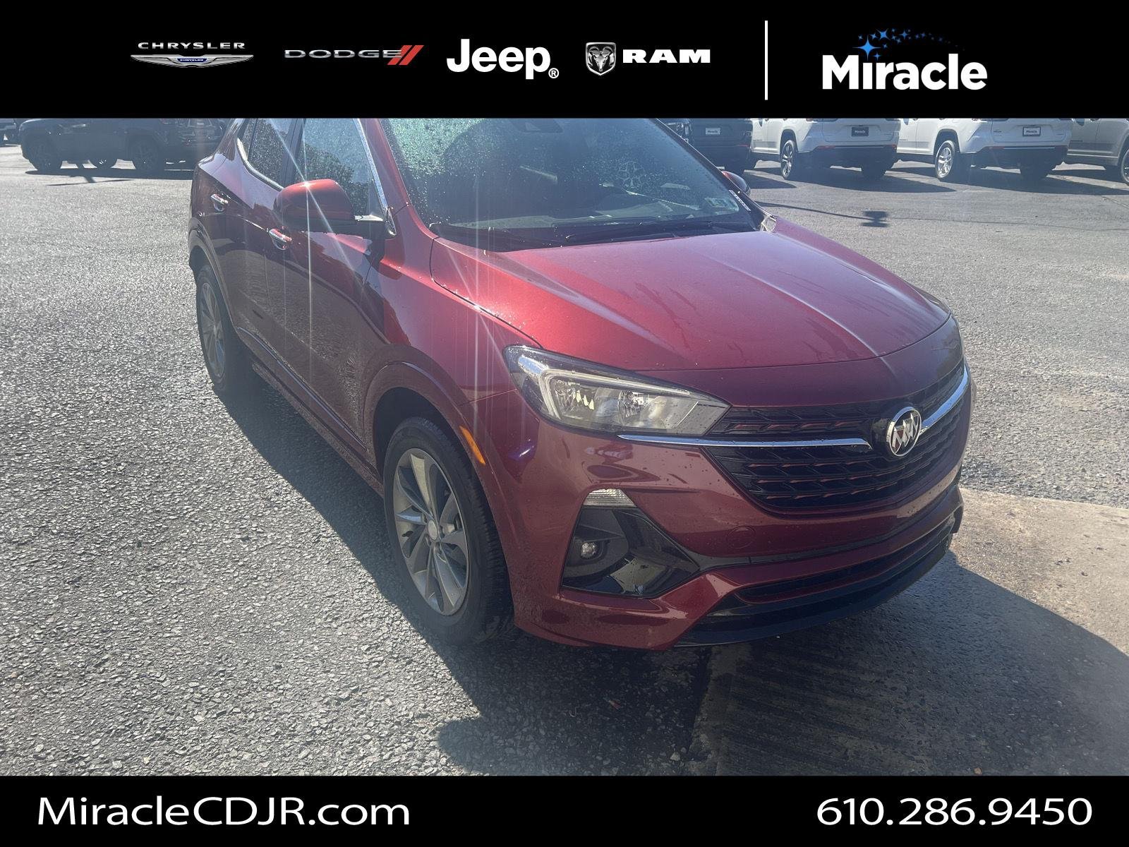 Used 2023 Buick Encore GX Select w/ Sport Touring Package FWD image 1