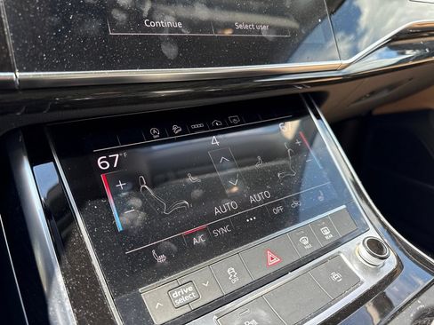 Used 2021 Audi Q7 3.0T Premium Plus w/ Premium Plus Package AWD/4WD image 13