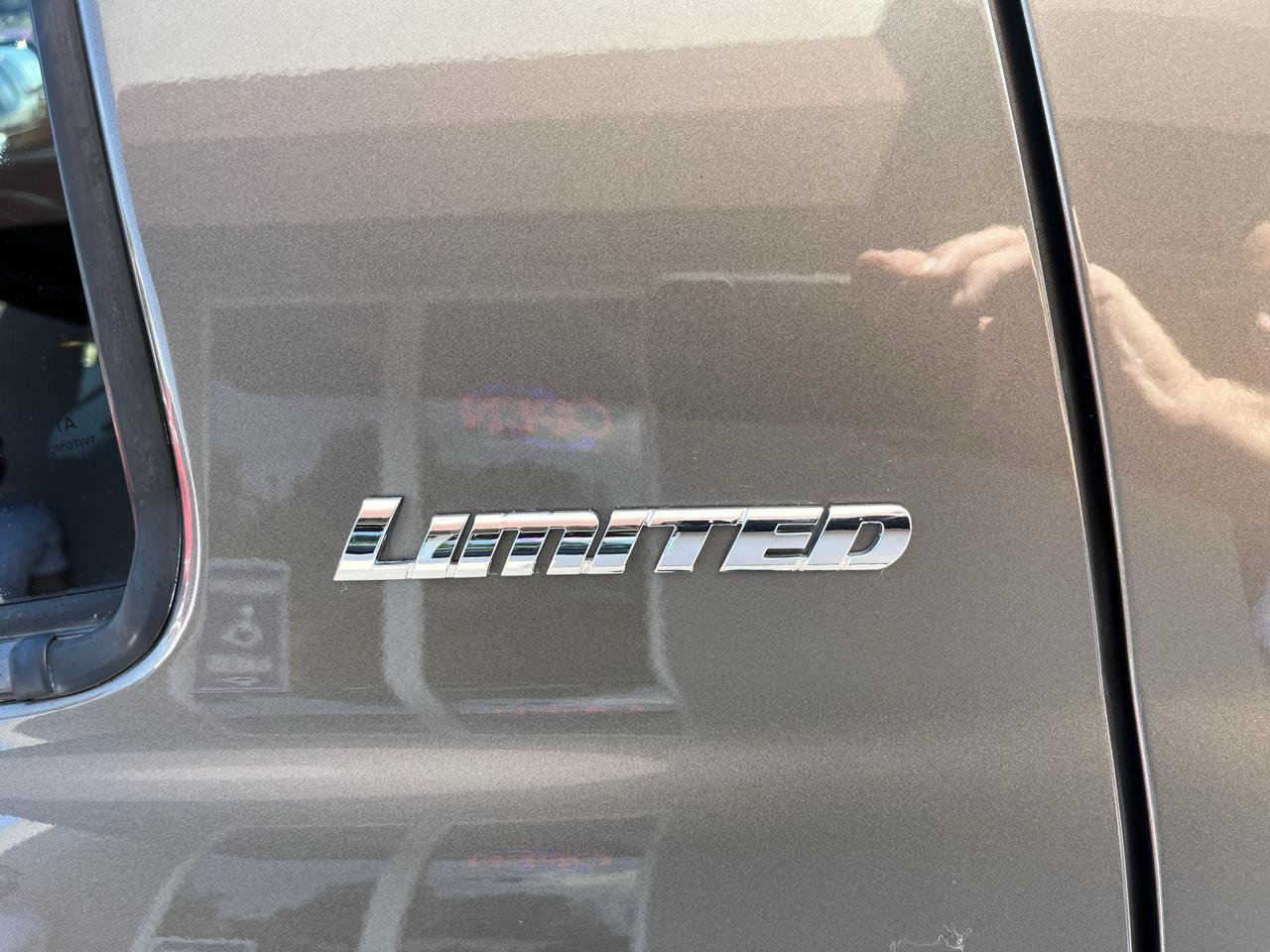 Used 2012 Toyota Tundra Limited AWD/4WD image 13