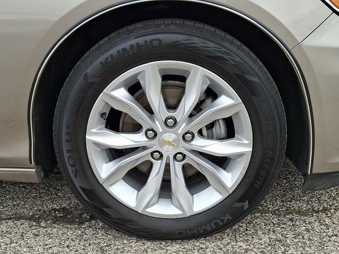 Used 2024 Chevrolet Malibu LT FWD image 8