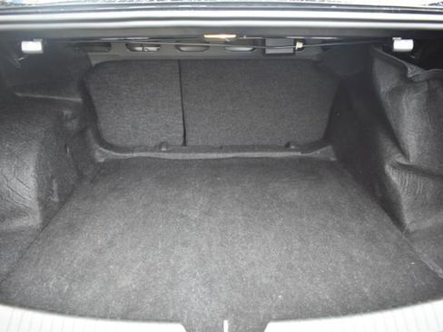 Used 2023 Chevrolet Malibu LT image 34