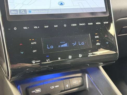 Used 2023 Hyundai Santa Cruz Limited AWD/4WD image 49