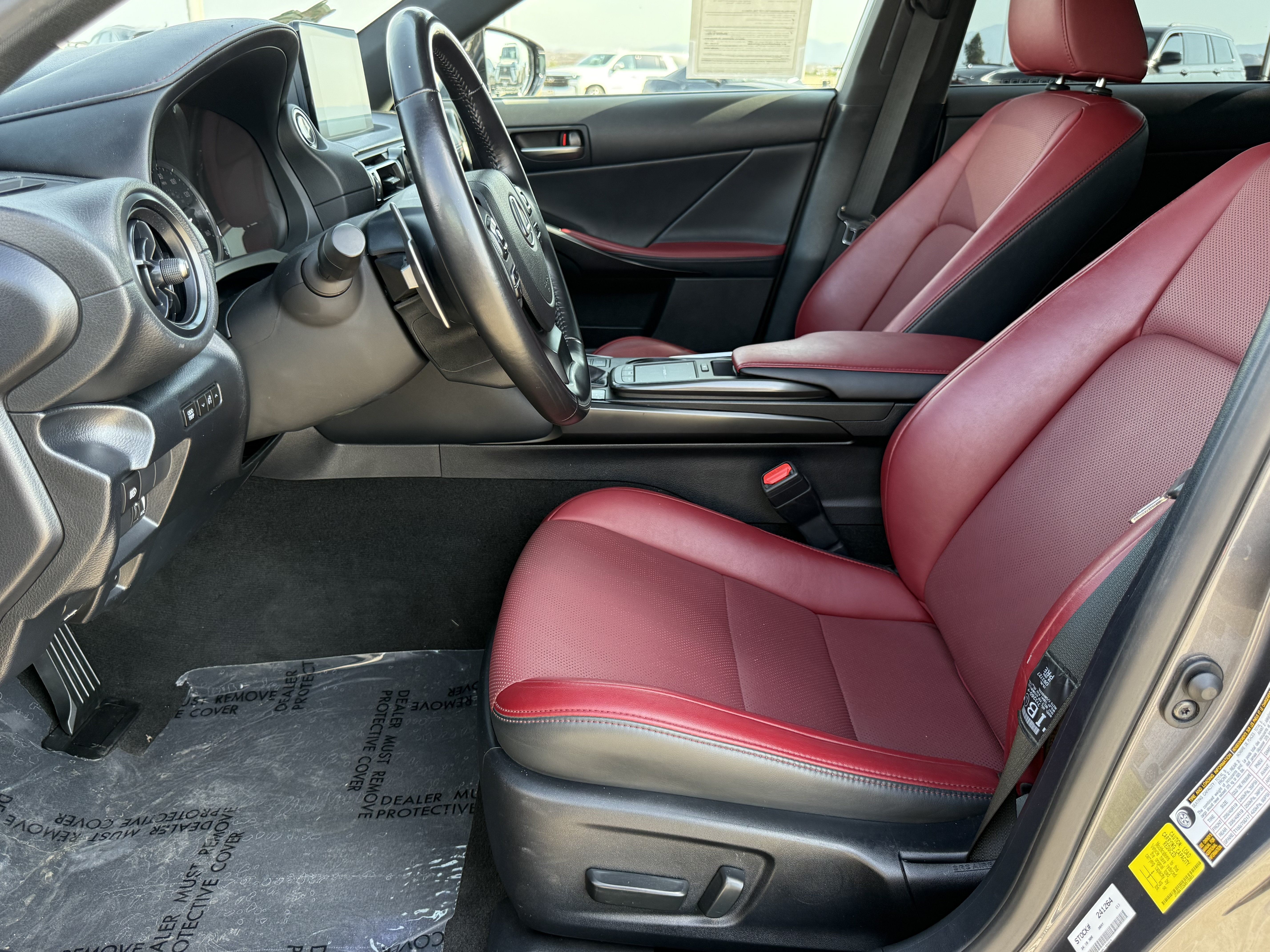 Certified 2024 Lexus IS 300 F Sport RWD image 19