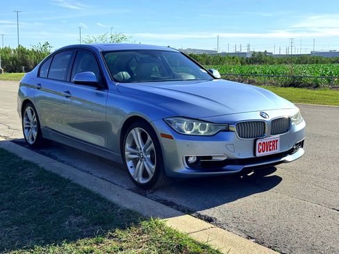 Used 2013 BMW 335i xDrive Sedan image 4