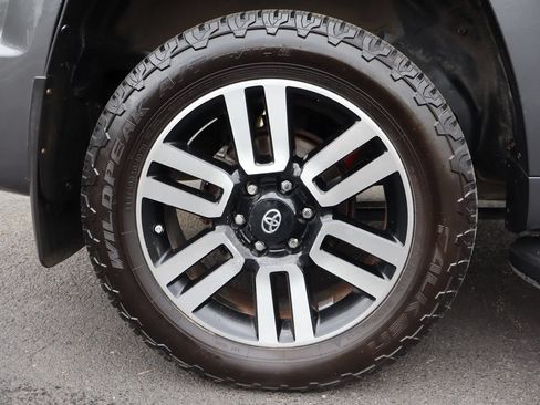 Used 2016 Toyota 4Runner Limited AWD/4WD image 44