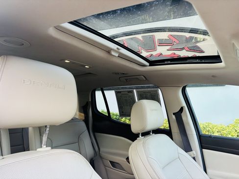 Used 2019 GMC Acadia Denali w/ Technology Package image 12