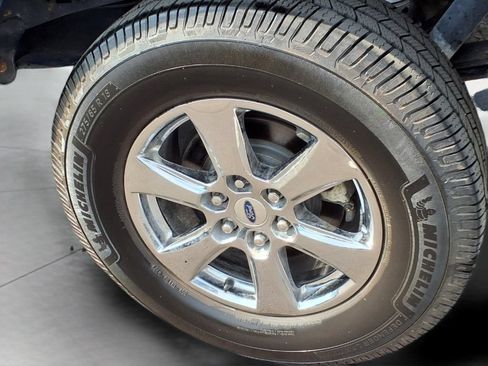 Used 2020 Ford F150 XLT w/ Equipment Group 302A Luxury AWD/4WD image 8