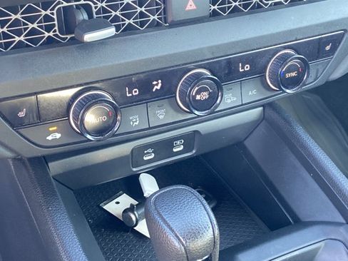 Used 2023 Honda Accord EX image 37