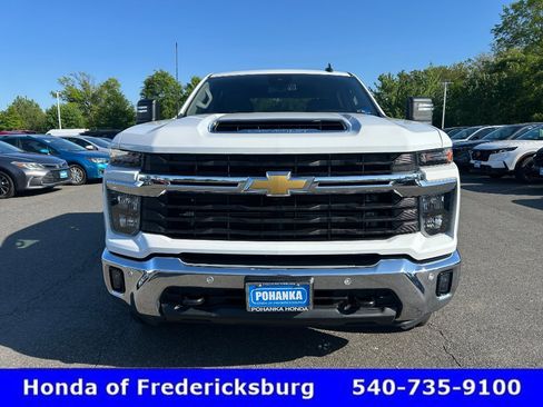 Used 2025 Chevrolet Silverado 2500 LT w/ Safety Package AWD/4WD image 9