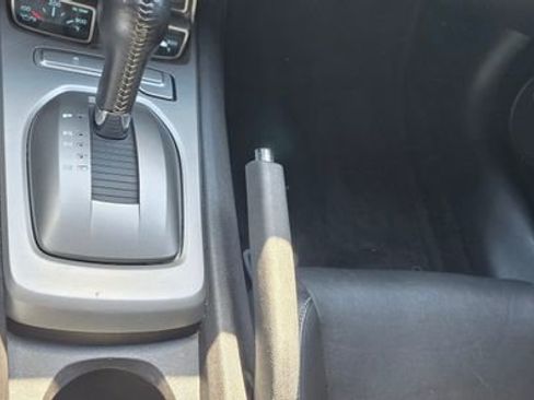 Used 2010 Chevrolet Camaro SS RWD image 15