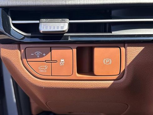 New 2026 Kia Sportage X-Line AWD/4WD image 22
