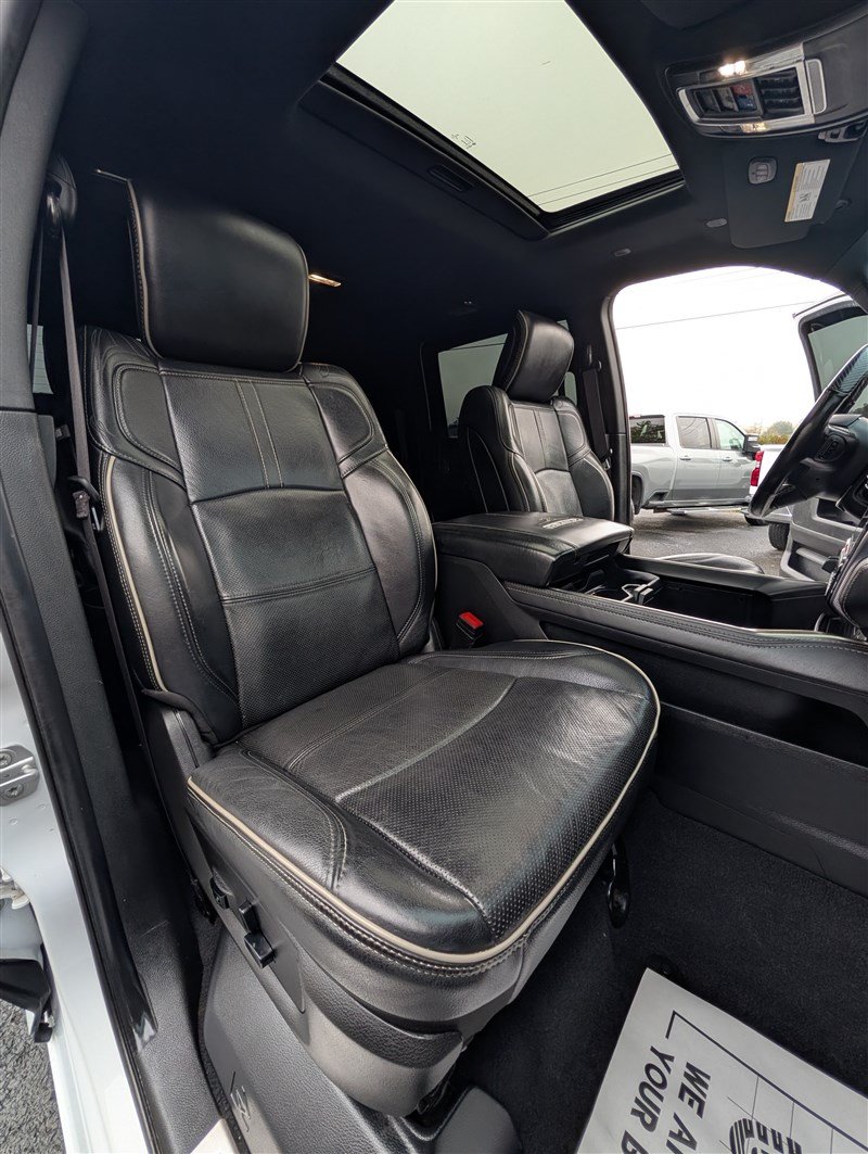 Used 2020 RAM 3500 Limited AWD/4WD image 24