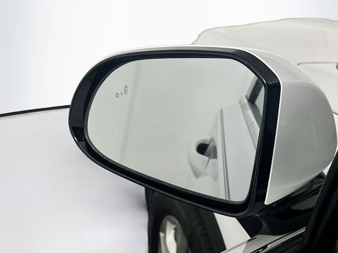 Used 2020 Hyundai Santa Fe SEL FWD image 16