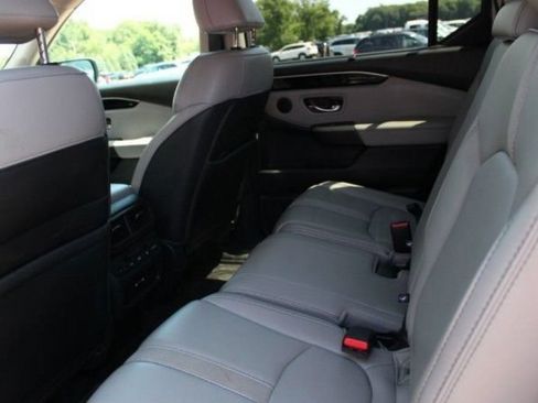 Used 2024 Honda Pilot EX-L image 8