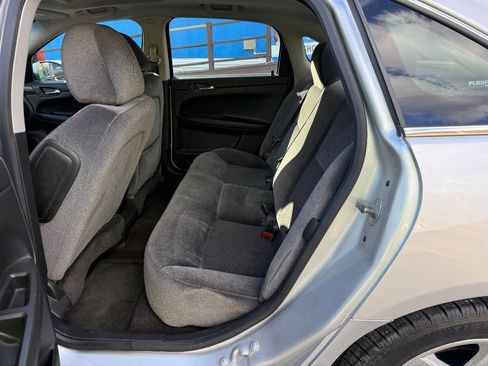 Used 2014 Chevrolet Impala LT w/ LT Sunroof Package image 12