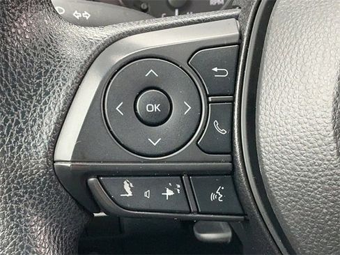 Used 2024 Toyota Corolla LE image 21