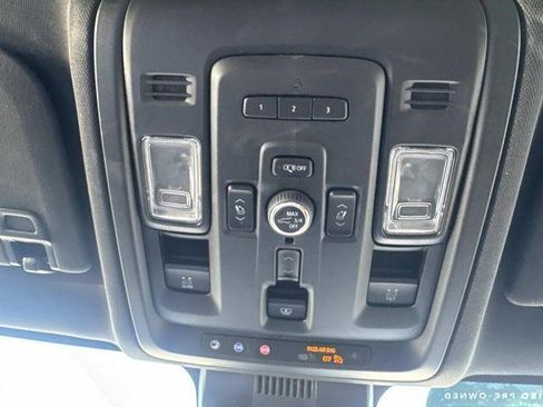 Certified 2024 Chevrolet Suburban High Country image 15