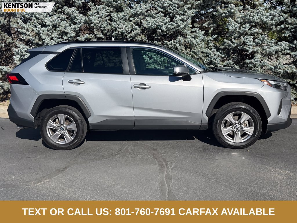 Used 2023 Toyota RAV4 XLE AWD/4WD image 10