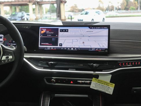 New 2026 BMW X5 xDrive40i w/ Climate Comfort Package image 13