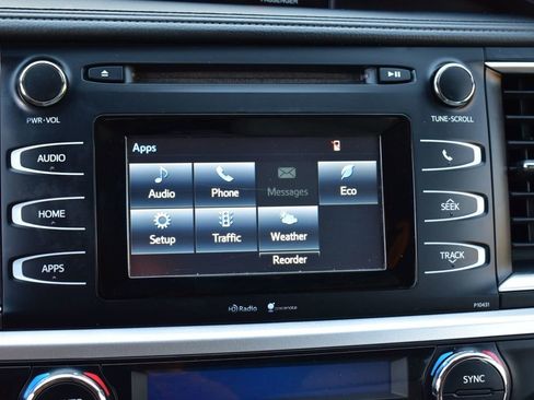 Used 2015 Toyota Highlander Plus image 39