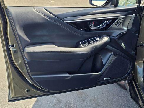 Used 2022 Subaru Outback Limited image 25