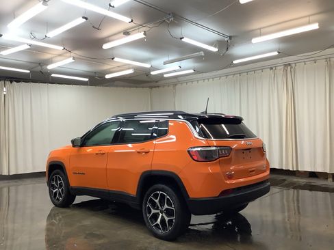 New 2026 Jeep Compass Limited image 10