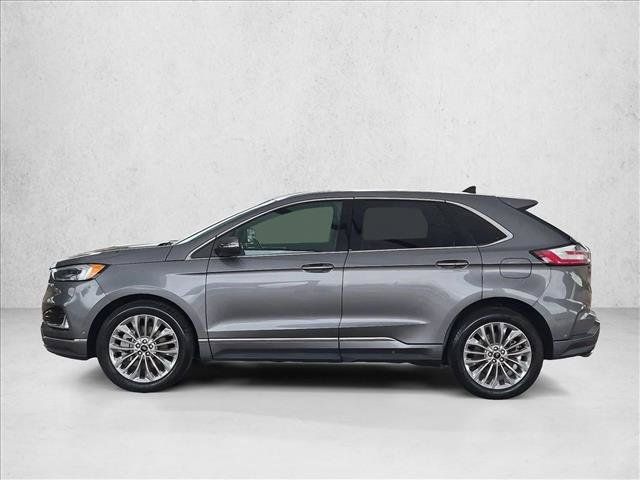 Used 2022 Ford Edge Titanium w/ Equipment Group 301A AWD/4WD image 9
